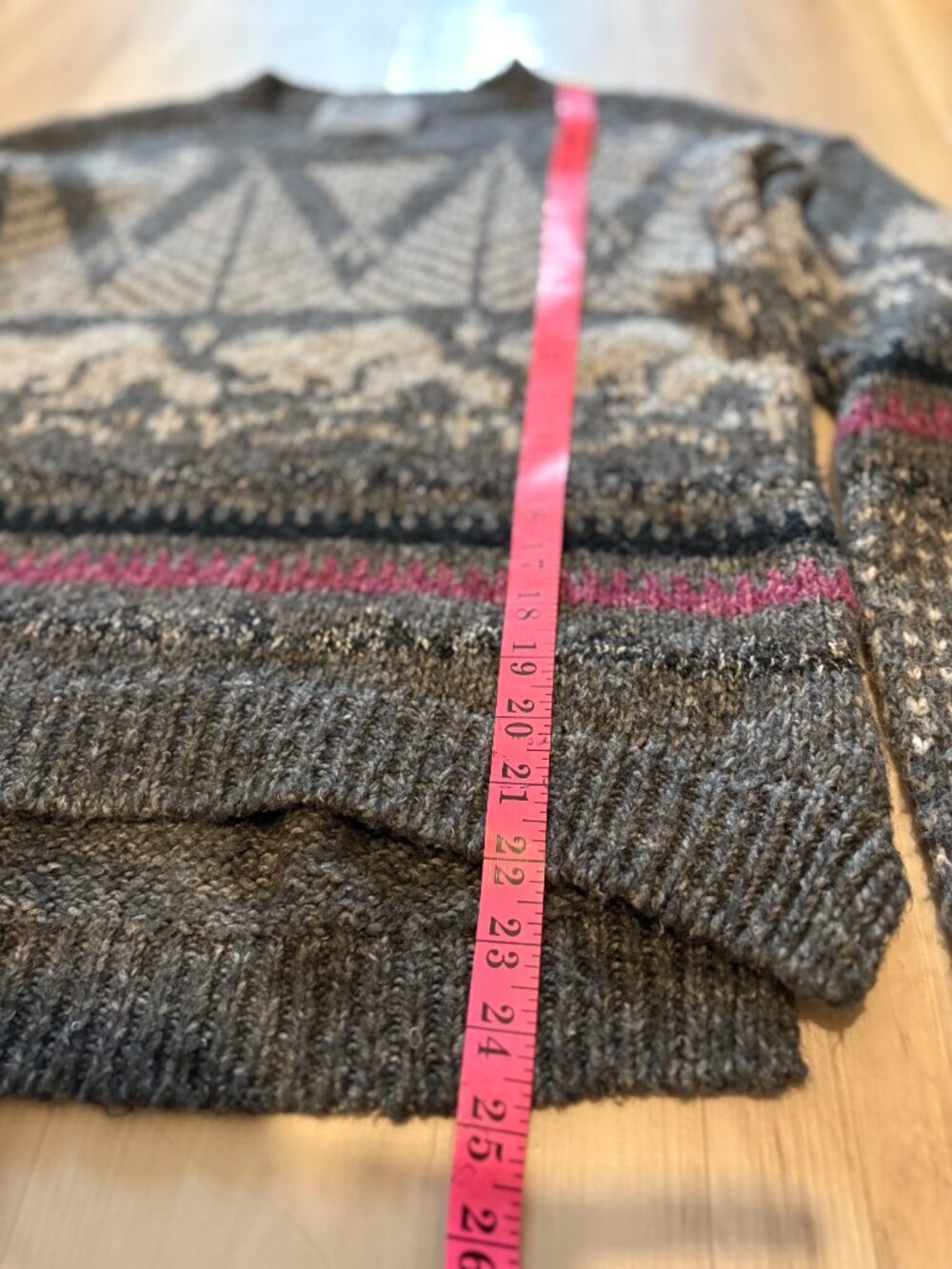 Roots x LINE Knitwear Fair Isle Nordic Sweater Gray Pink Size M - Picture 7 of 10